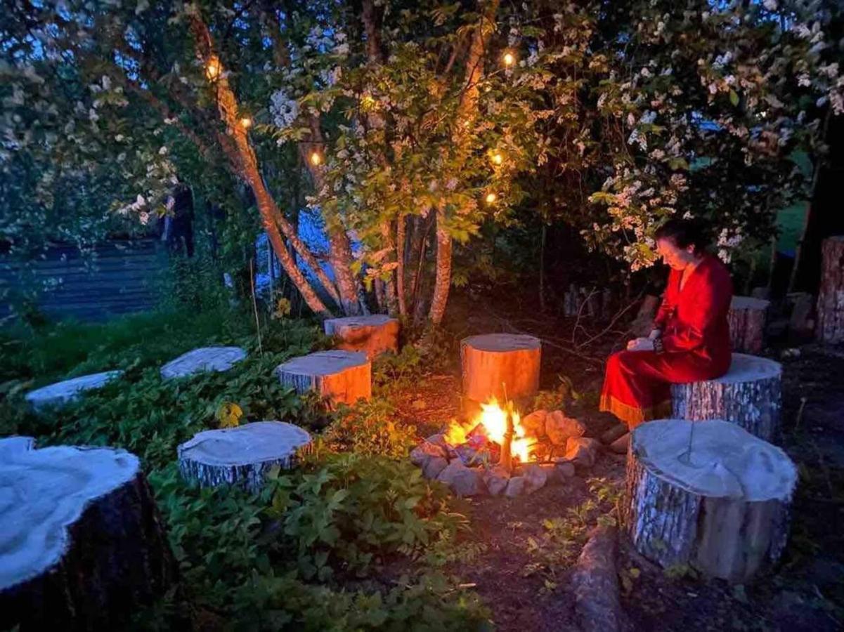 Romantic Spa Villa With Fireplace By The Lake Stjarnsund Экстерьер фото
